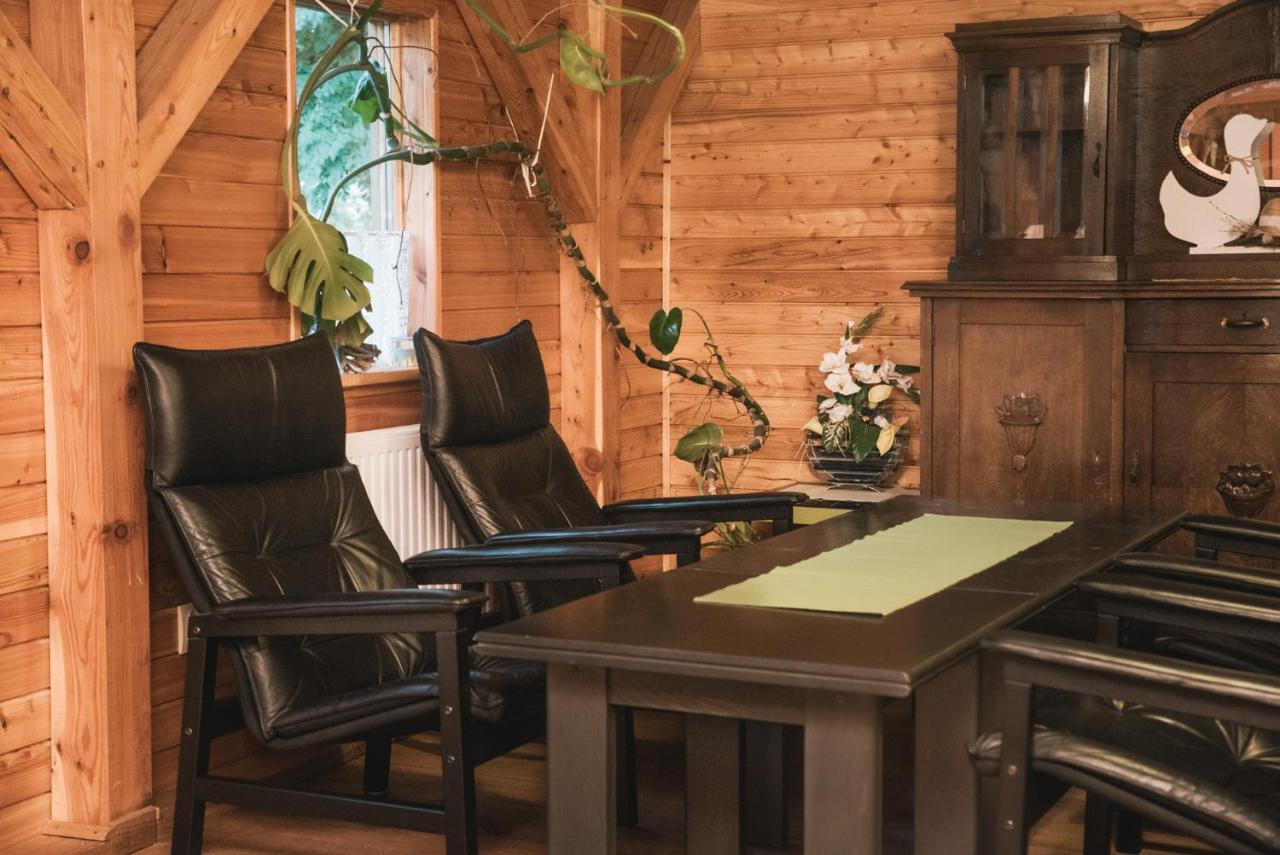 Agroturystyka Pod Modrzewiami Nowy Tomyśl Exteriör bild
